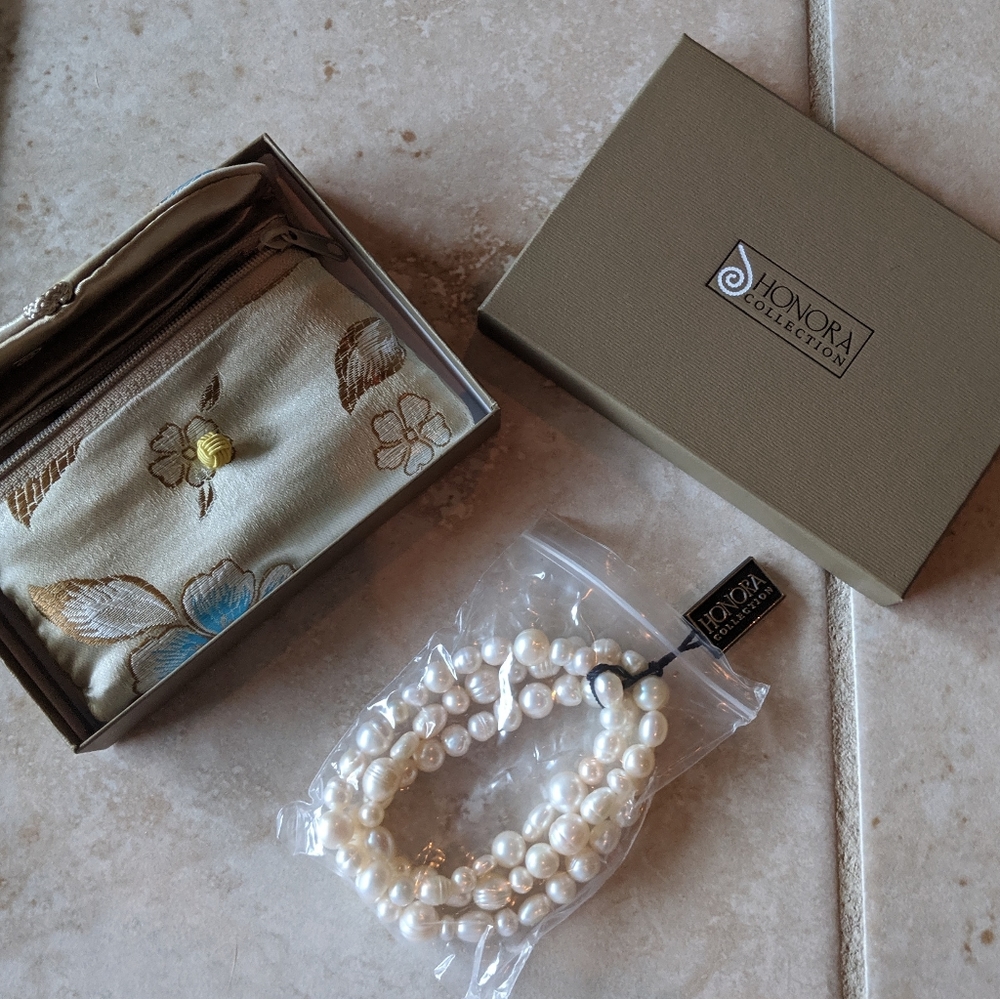 Honora pearl Bracelets
